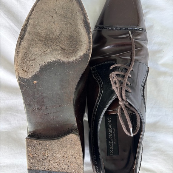 Dolce & Gabbana Men\'s Patent Leather Shiny Brown with black trim Oxfords